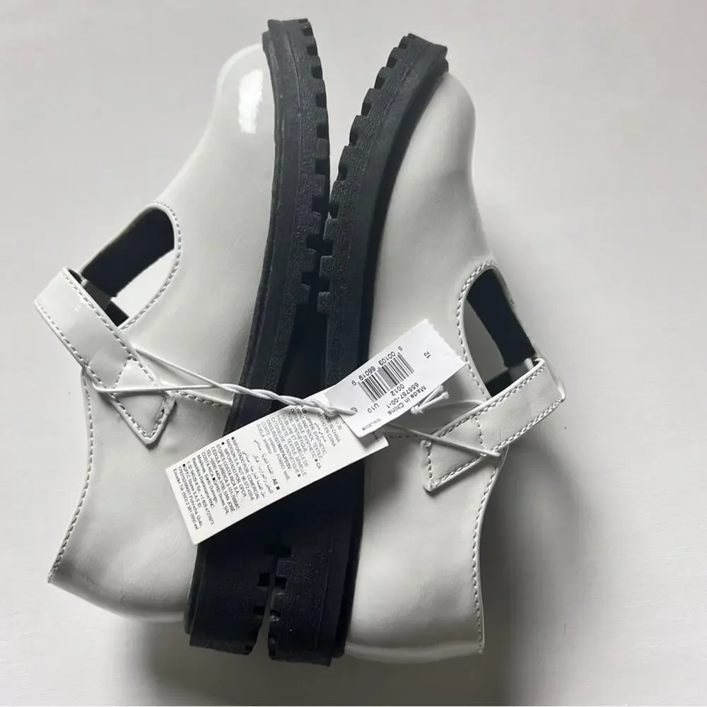 Old Navy Secure Strap Mary-Jane  Girl’s Shoes Sz 12
